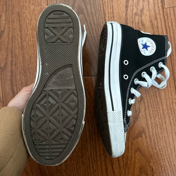 CONVERSE HI-TOP CHUCKS - Picture 2 of 6